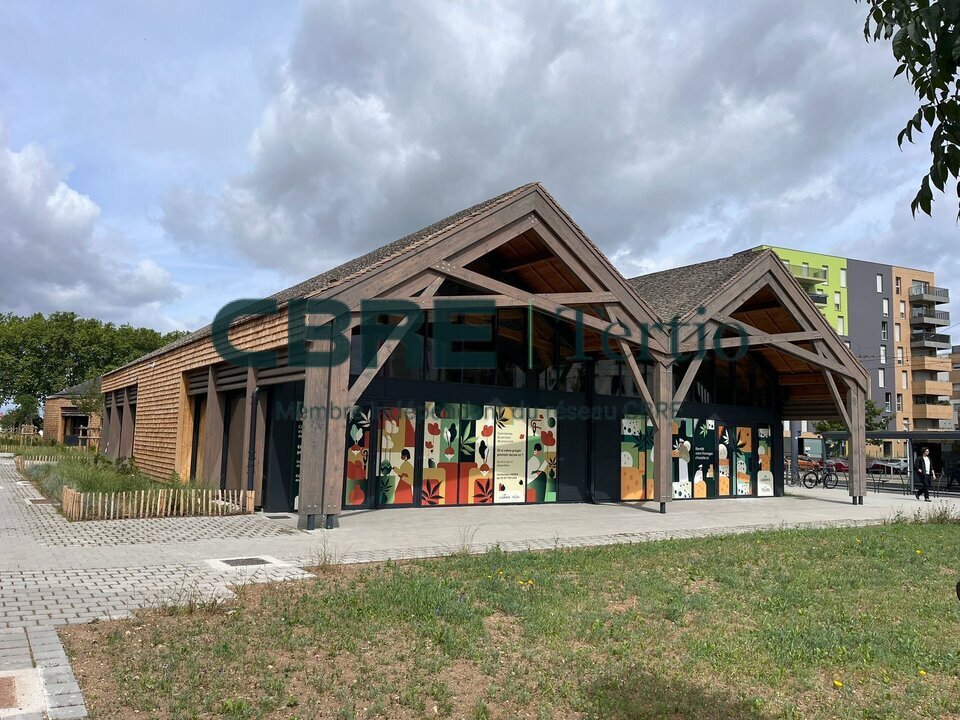 CBRE Tertio LOCATION-LOCAL COMMERCIAL-TOURS-37