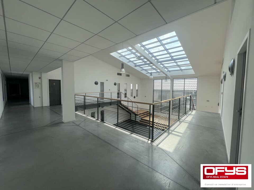 OFYS VENTE-BUREAUX-DECINES-CHARPIEU-69