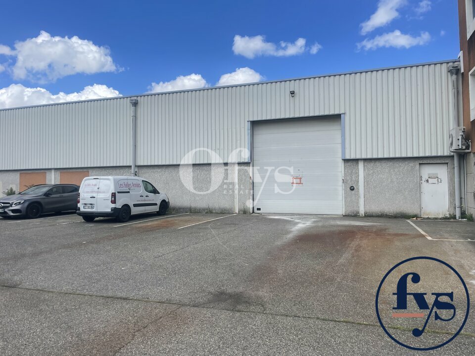 OFYS LOCATION-LOCAL D'ACTIVITE-CHASSIEU-69