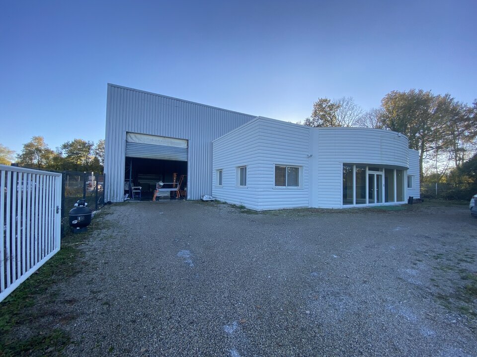 OFYS LOCATION-LOCAL D'ACTIVITE-CHALAMONT-01