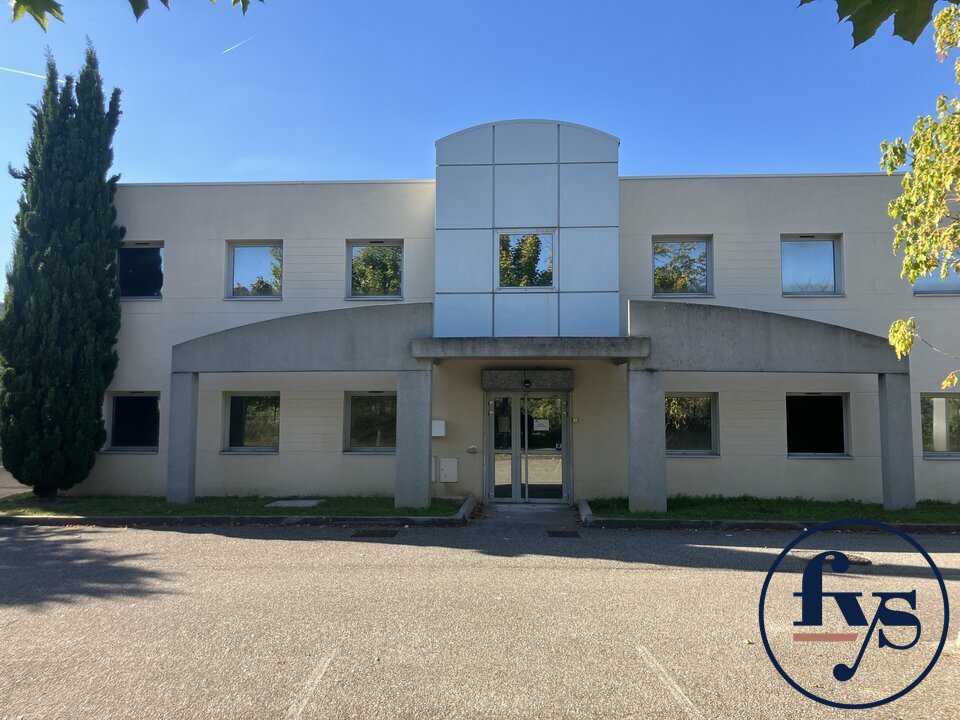 OFYS LOCATION-LOCAL D'ACTIVITE-SAINT-PRIEST-69