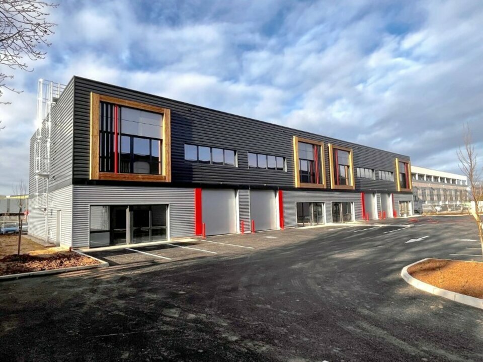 OFYS LOCATION-LOCAL D'ACTIVITE-SAINT_QUENTIN_FALLAVIER-38
