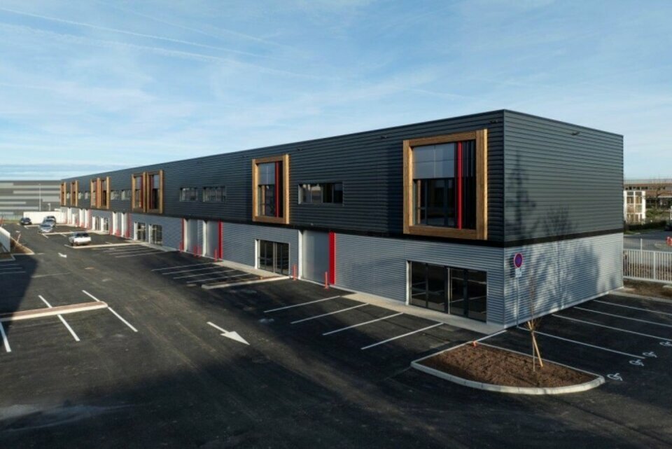 OFYS LOCATION-LOCAL D'ACTIVITE-SAINT_QUENTIN_FALLAVIER-38