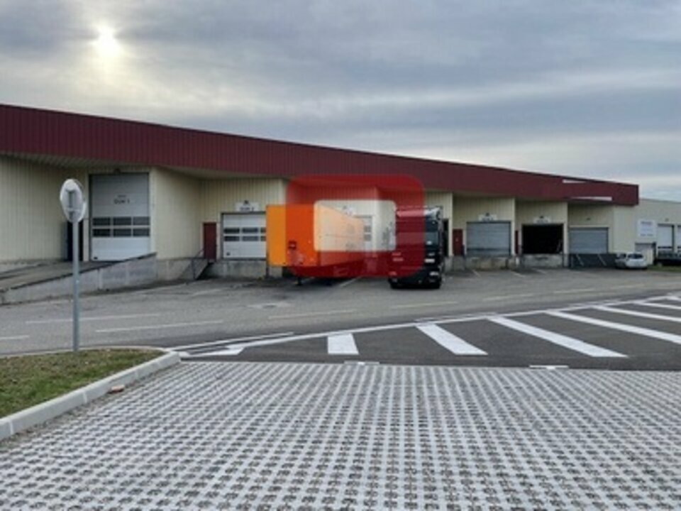 OFYS LOCATION-ENTREPOT-CORBAS-69