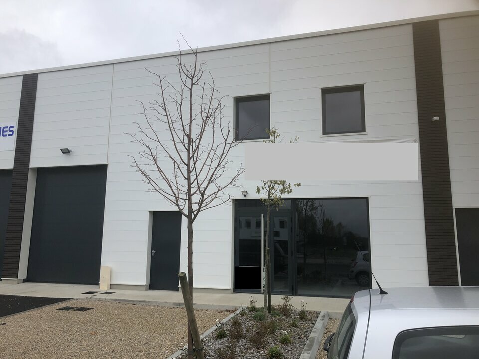 OFYS LOCATION-LOCAL D'ACTIVITE-GENAY-69