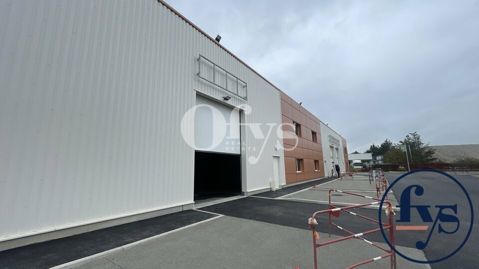 OFYS LOCATION-LOCAL D'ACTIVITE-CHASSIEU-69