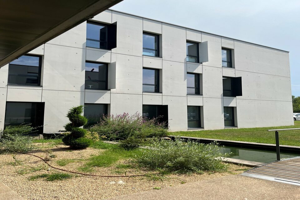 OFYS LOCATION-BUREAUX-SAINT_PRIEST-69