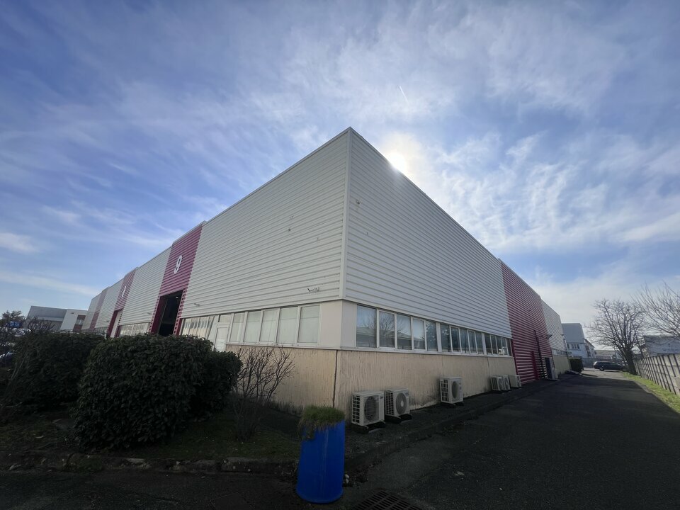 OFYS LOCATION-LOCAL D'ACTIVITE-CHASSIEU-69