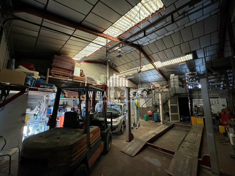 WEADVISOR TOURS LOCATION-ENTREPOT-MONTLOUIS-SUR-LOIRE-37