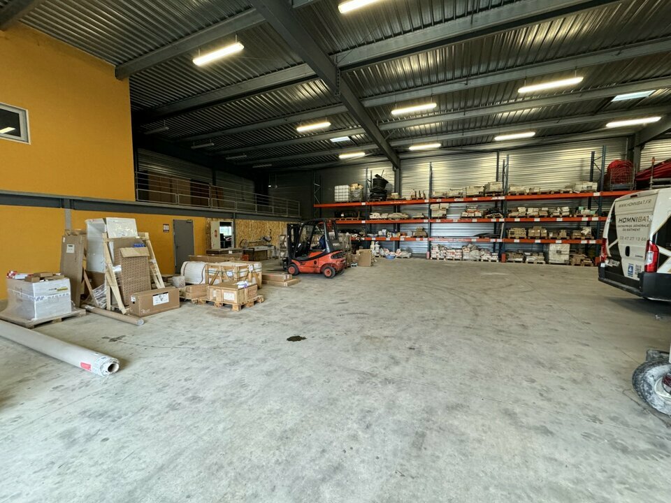 WEADVISOR TOURS LOCATION-ENTREPOT-CHARENTILLY-37