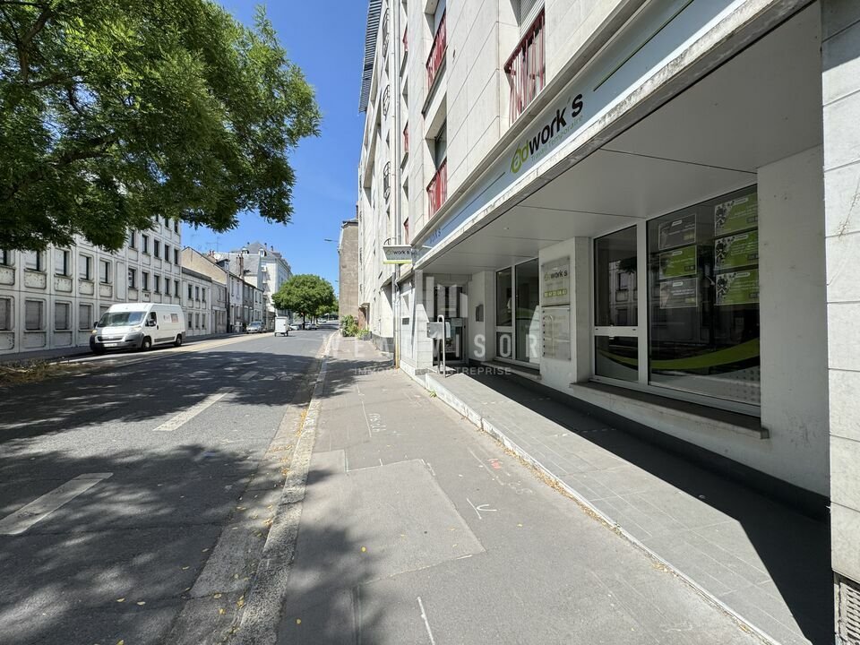 WEADVISOR TOURS LOCATION-LOCAL COMMERCIAL-TOURS-37