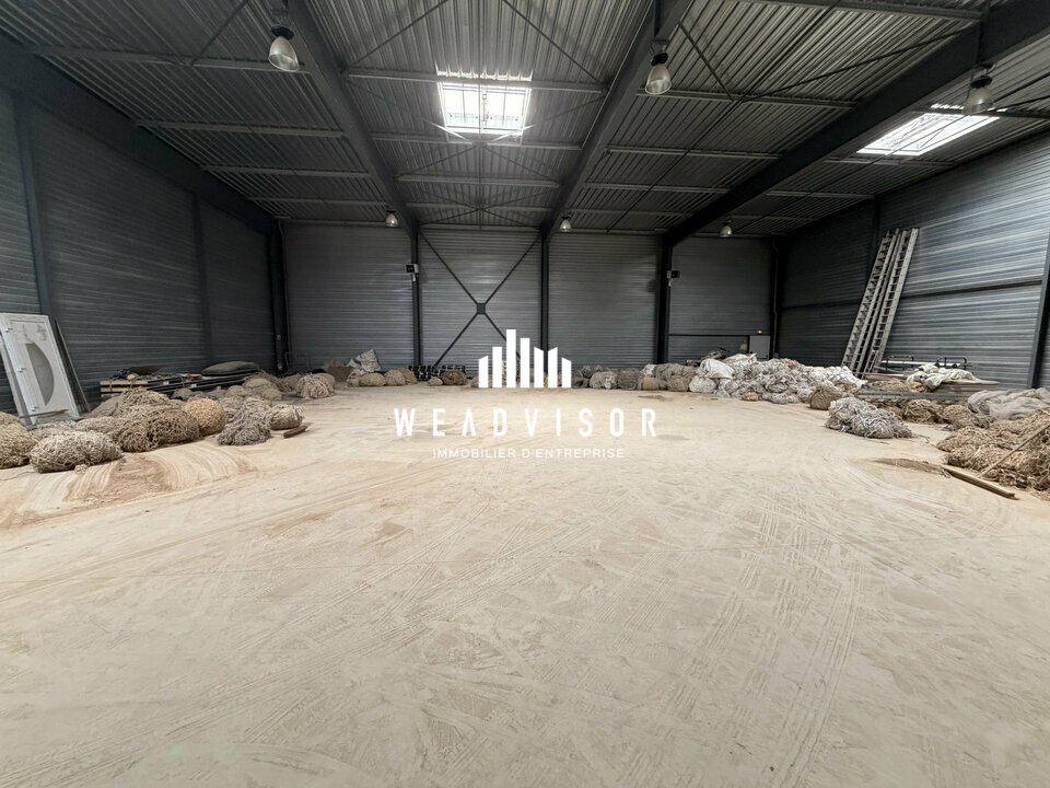 WEADVISOR TOURS VENTE-LOCAL D'ACTIVITE-MONTS-37