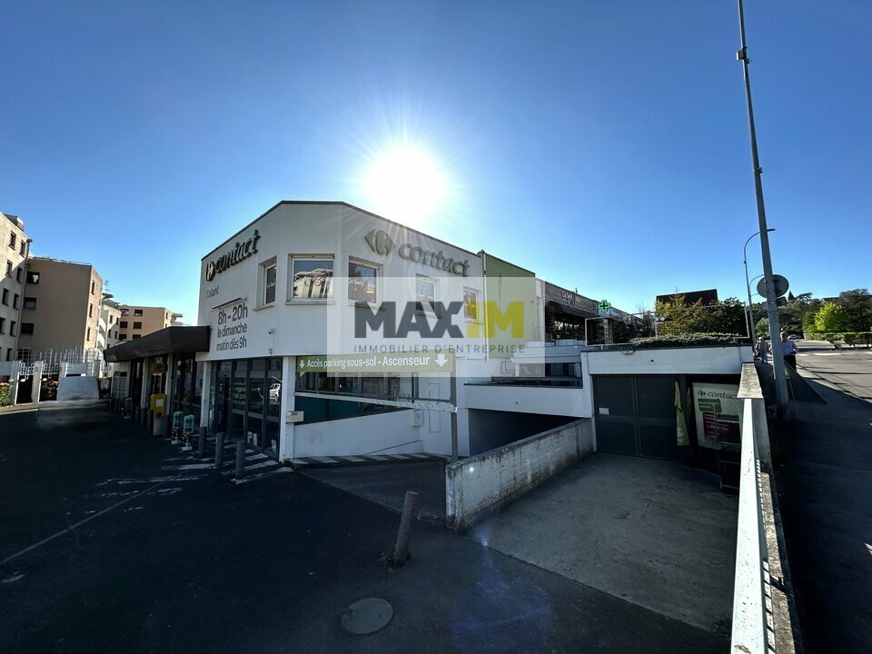 MAX-IM LOCATION-LOCAL COMMERCIAL-TALANT-21