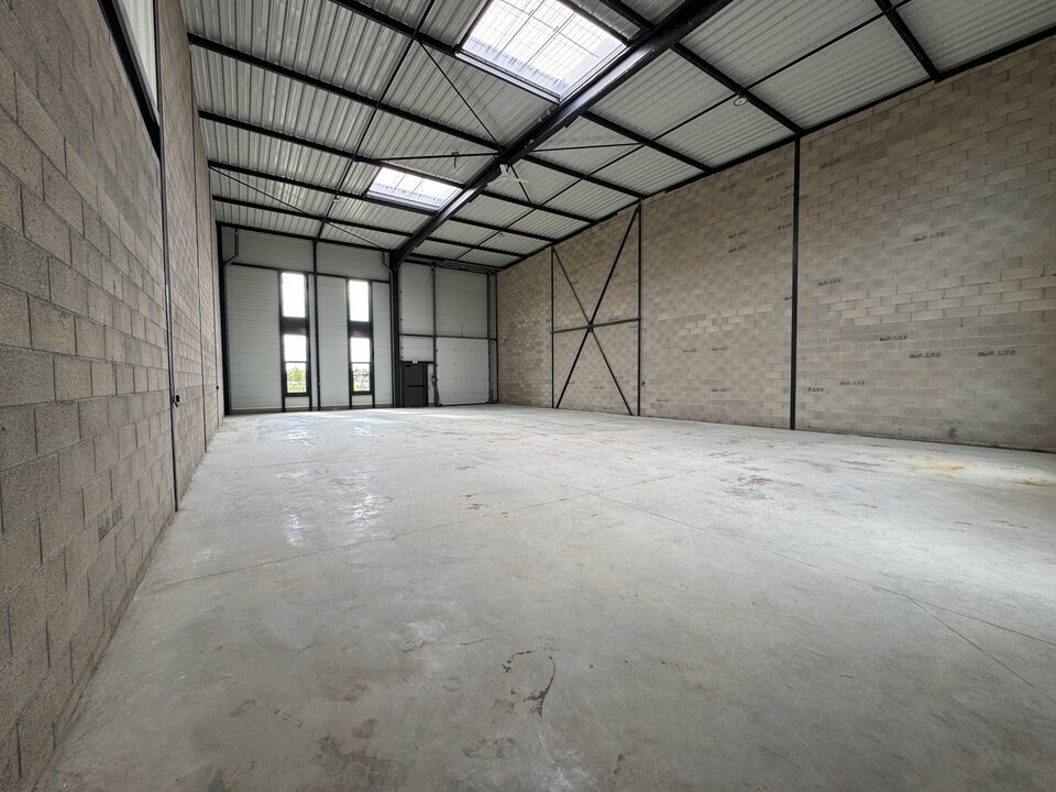 AGIR PM LOCATION-ENTREPOT-BAILLY_ROMAINVILLIERS-77