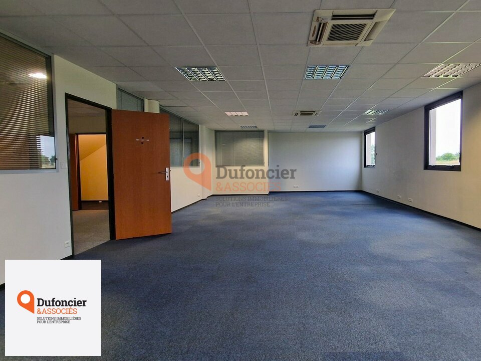 DUFONCIER ET ASSOCIES LOCATION-BUREAUX-JAUNAY_CLAN-86
