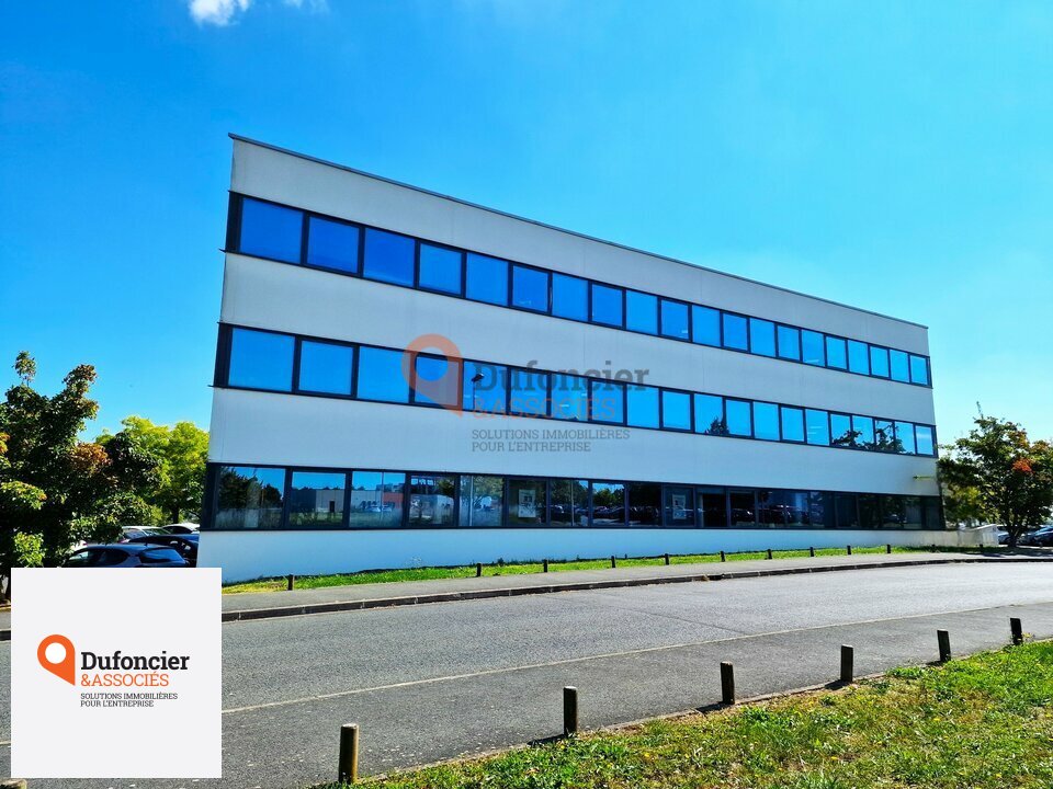 DUFONCIER ET ASSOCIES LOCATION-BUREAUX-CHASSENEUIL_DU_POITOU-86