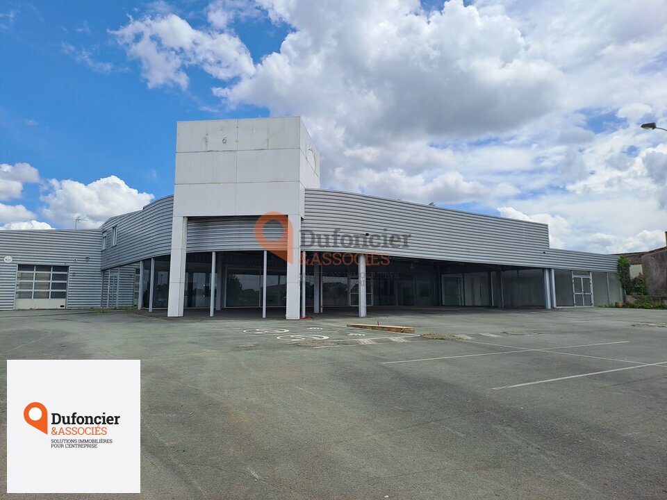 DUFONCIER ET ASSOCIES VENTE-LOCAL COMMERCIAL-POITIERS-86