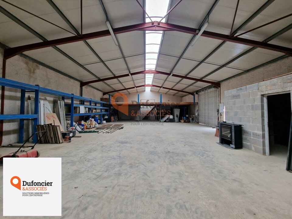 DUFONCIER ET ASSOCIES LOCATION-LOCAL D'ACTIVITE-ROCHES_PREMARIE_ANDILLE-86