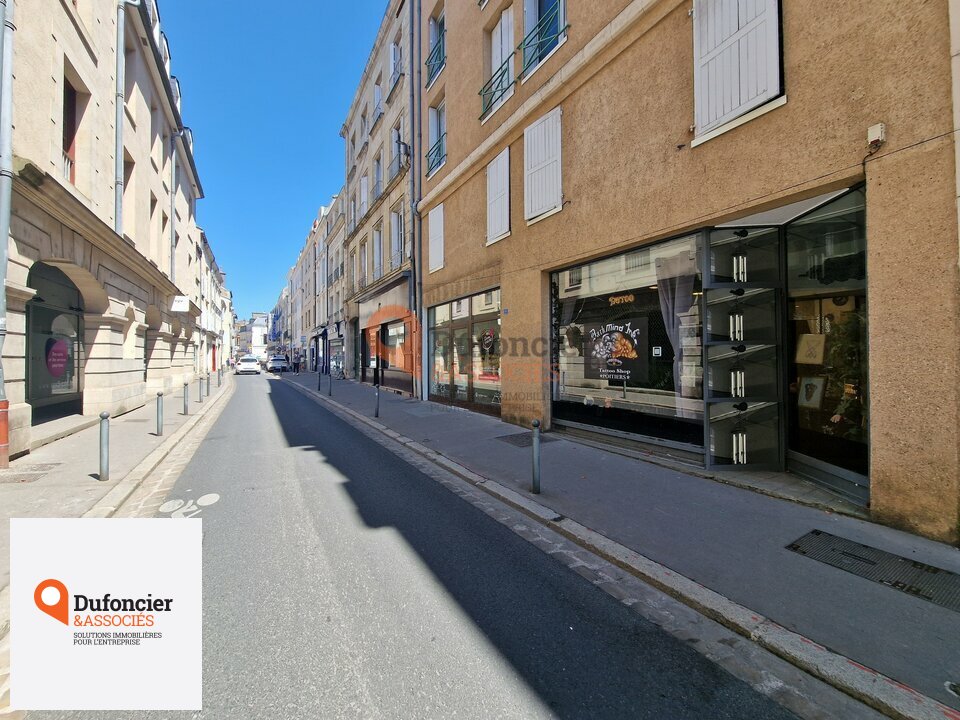 DUFONCIER ET ASSOCIES LOCATION-LOCAL COMMERCIAL-POITIERS-86