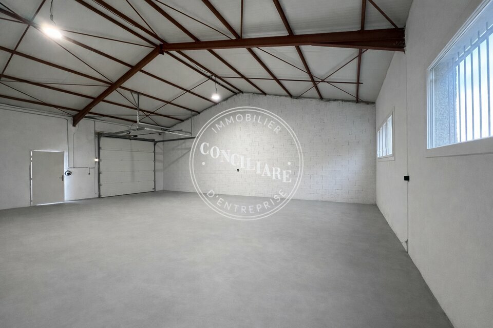 CONCILIARE LOCATION-ENTREPOT-DREMIL-LAFAGE-31