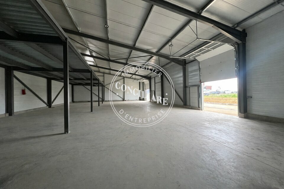 CONCILIARE LOCATION-ENTREPOT-GARIDECH-31