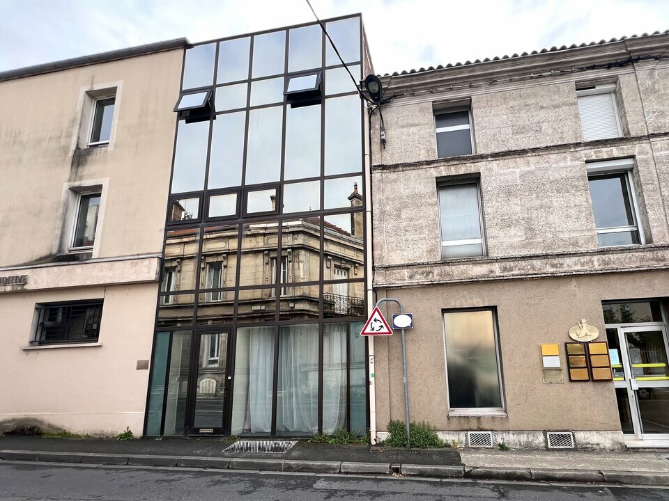 ARTHUR LOYD CHARENTE VENTE-BUREAUX-ANGOULEME-16