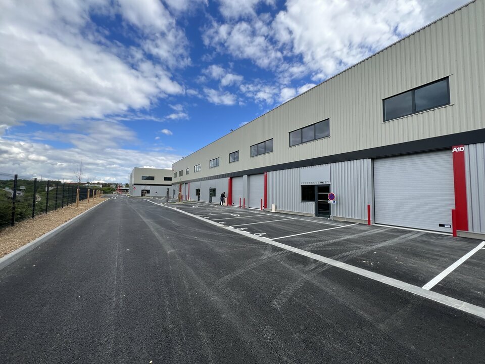 ARTHUR LOYD CHARENTE LOCATION-LOCAL D'ACTIVITE-CHAMPNIERS-16