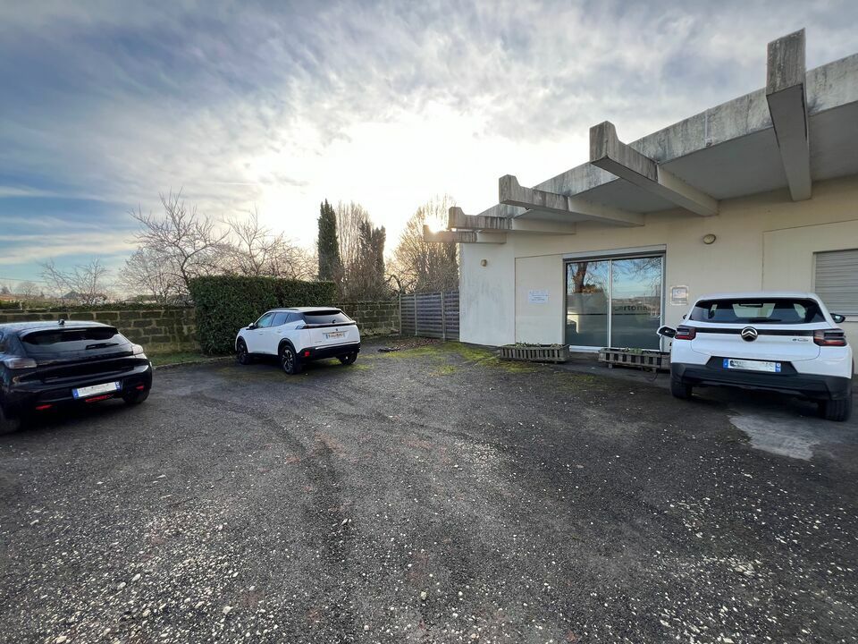 ARTHUR LOYD CHARENTE VENTE-BUREAUX-L'ISLE-D'ESPAGNAC-16