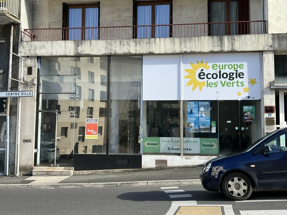 ARTHUR LOYD CHARENTE VENTE-LOCAL COMMERCIAL-ANGOULEME-16