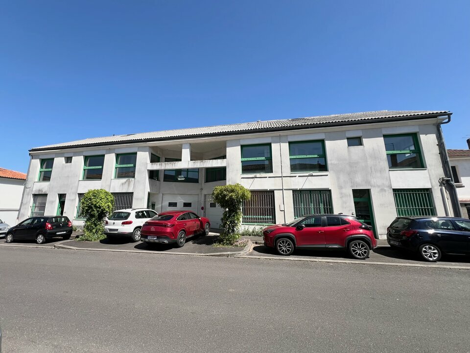 ARTHUR LOYD CHARENTE VENTE-BUREAUX-ANGOULEME-16