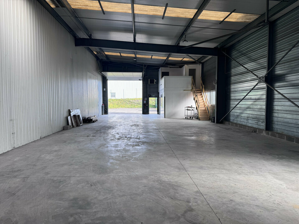 ARTHUR LOYD CHARENTE LOCATION-LOCAL D'ACTIVITE-L'ISLE-D'ESPAGNAC-16
