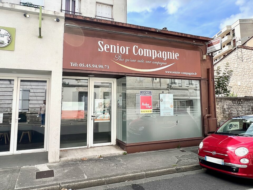 ARTHUR LOYD CHARENTE LOCATION-LOCAL COMMERCIAL-ANGOULEME-16