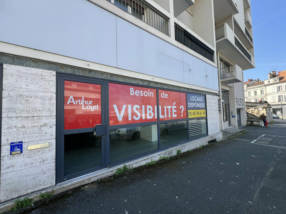 ARTHUR LOYD CHARENTE VENTE-LOCAL COMMERCIAL-ANGOULEME-16