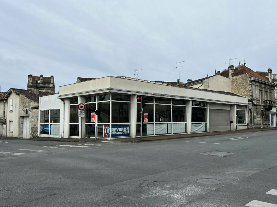 ARTHUR LOYD CHARENTE LOCATION-LOCAL COMMERCIAL-COGNAC-16