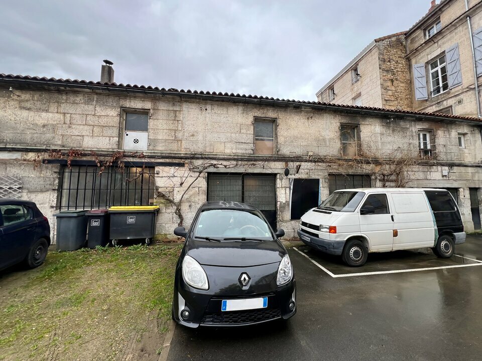 ARTHUR LOYD CHARENTE VENTE-LOCAL D'ACTIVITE-ANGOULEME-16