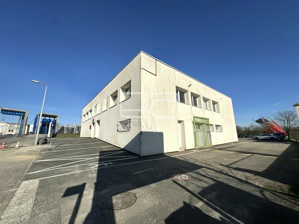 EST ADEQUATION LOCATION-LOCAL D'ACTIVITE-LUDRES-54