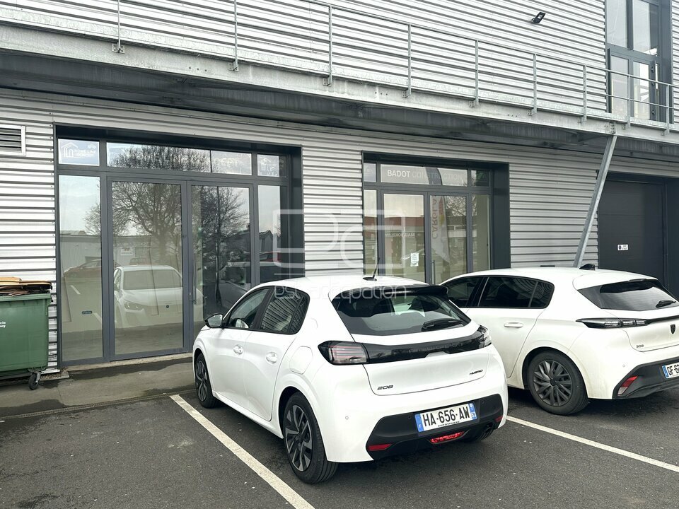EST ADEQUATION LOCATION-LOCAL COMMERCIAL-HOUDEMONT-54