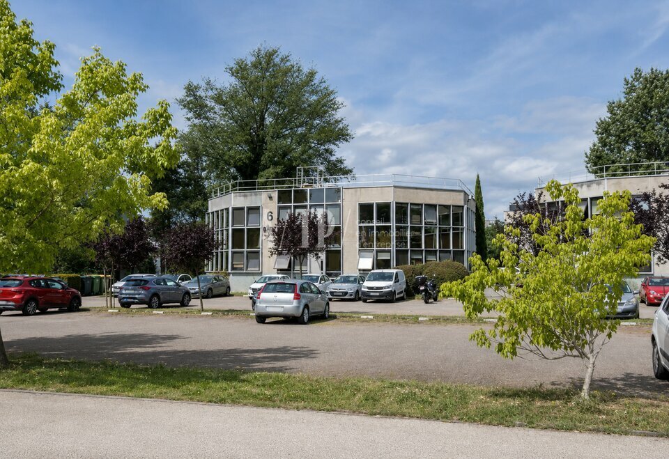 ATP IMMOBILIER LOCATION-BUREAUX-BRUGES-33