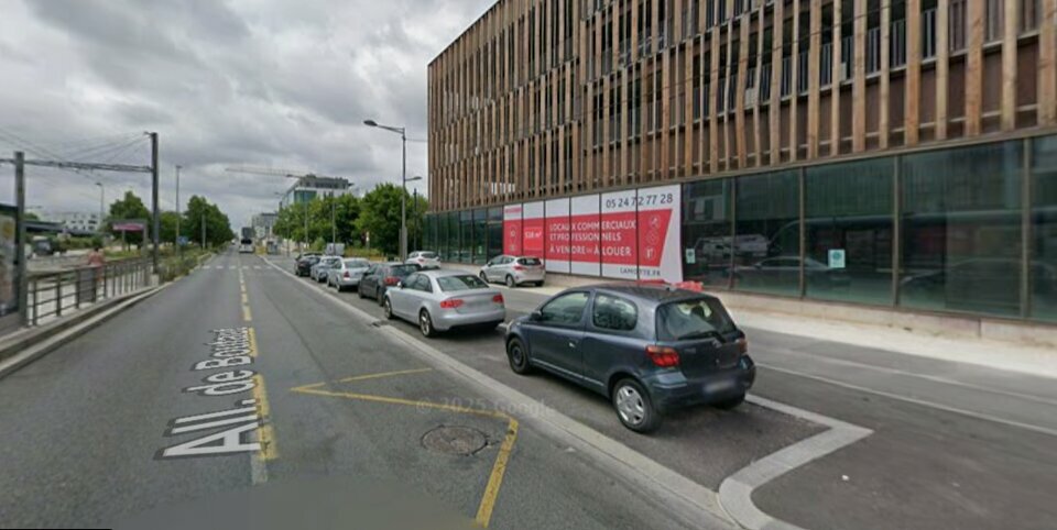 ATP IMMOBILIER LOCATION-LOCAL COMMERCIAL-BRUGES-33