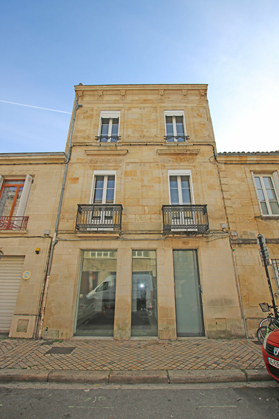 ATP IMMOBILIER LOCATION-LOCAL COMMERCIAL-BORDEAUX-33