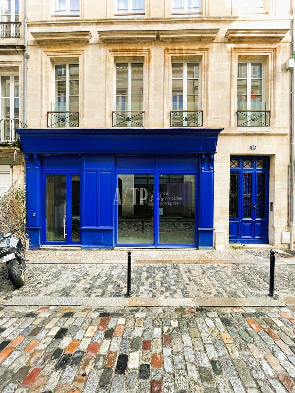 ATP IMMOBILIER LOCATION-LOCAL COMMERCIAL-BORDEAUX-33