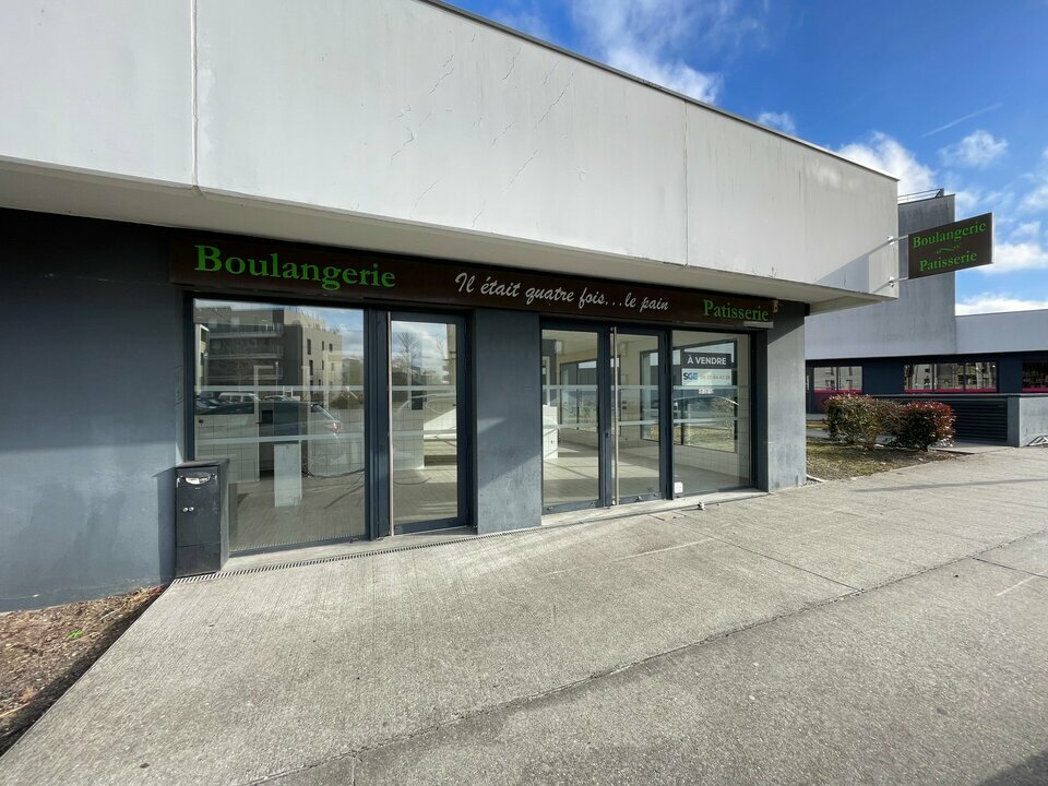 ATP IMMOBILIER VENTE-LOCAL COMMERCIAL-VILLENAVE-D'ORNON-33