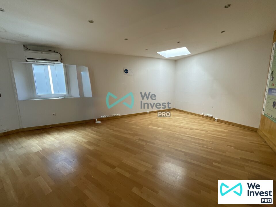 WE INVEST FRANCE LOCATION-BUREAUX-SAINT-THIBAULT-DES-VIGNES-77