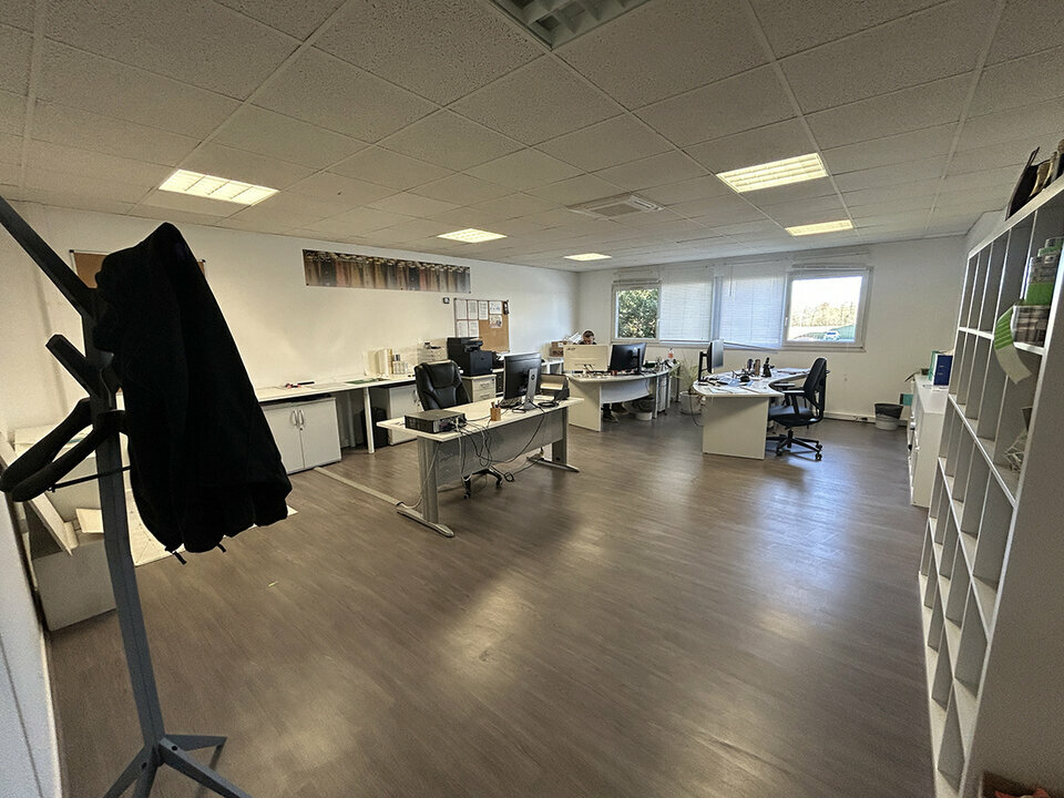 WE INVEST FRANCE LOCATION-BUREAUX-MUIZON-51