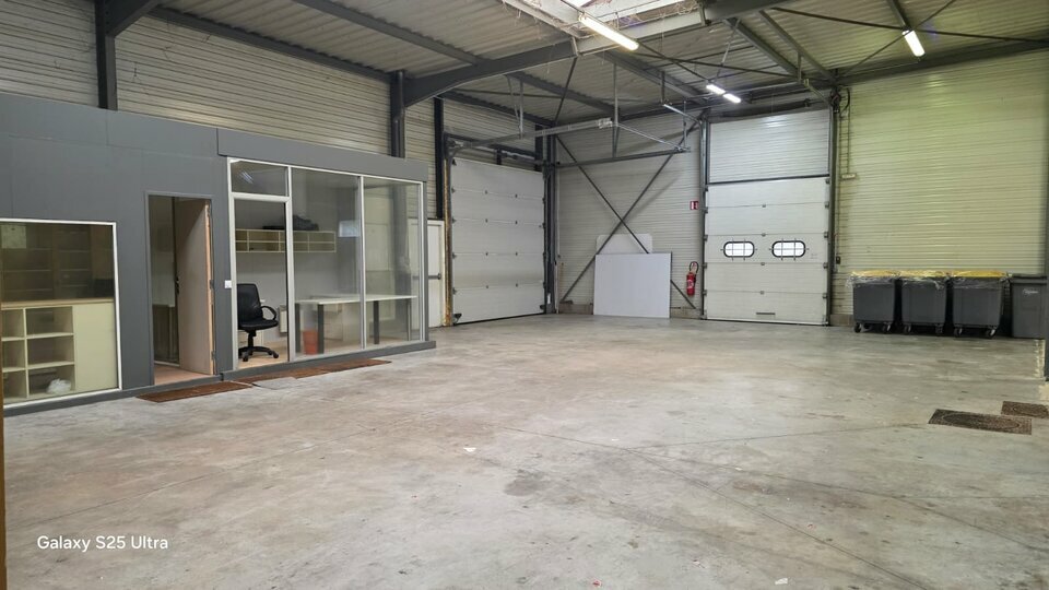 WE INVEST FRANCE LOCATION-LOCAL D'ACTIVITE-DOMONT-95