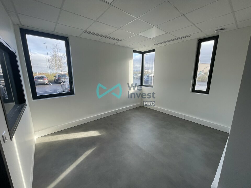 WE INVEST FRANCE LOCATION-BUREAUX-TINQUEUX-51