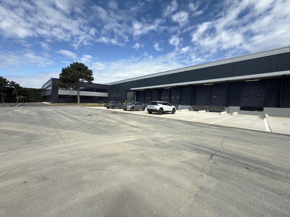 WE INVEST FRANCE LOCATION-LOCAL D'ACTIVITE-GOUSSAINVILLE-95