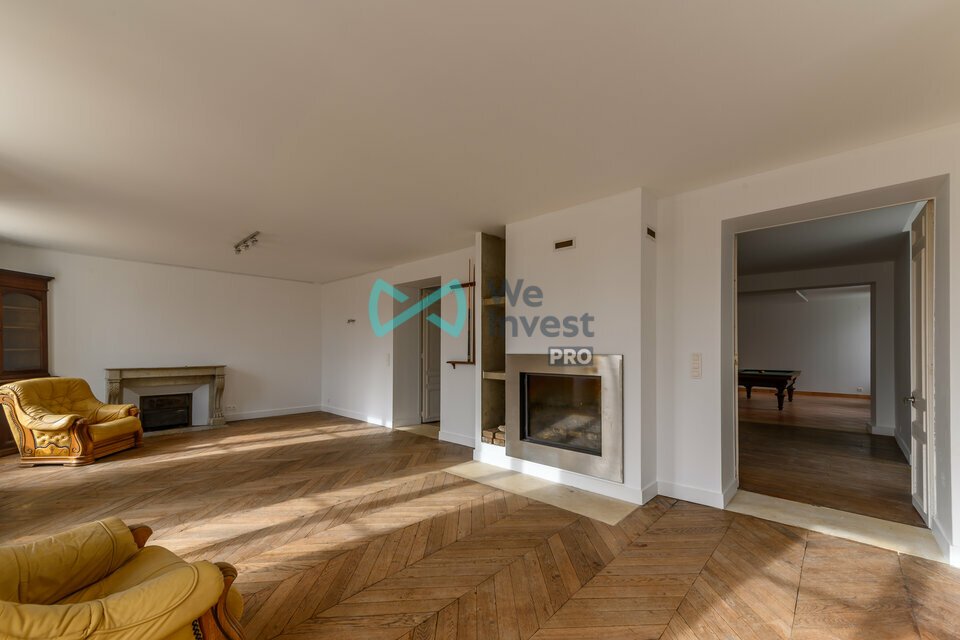 WE INVEST FRANCE LOCATION-BUREAUX-ROISSY-EN-FRANCE-95