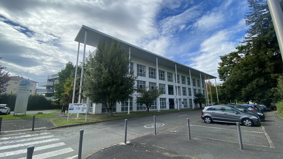 WE INVEST FRANCE LOCATION-BUREAUX-BILLERE-64