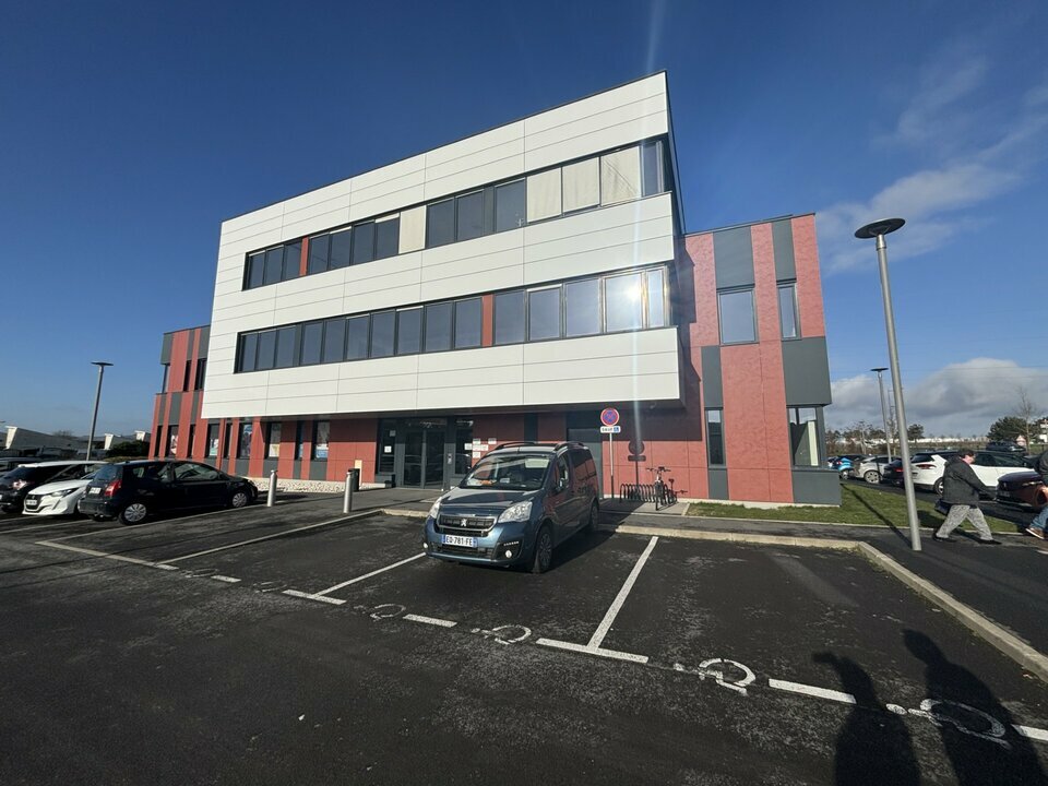 ARROW REIMS LOCATION-BUREAUX-TINQUEUX-51